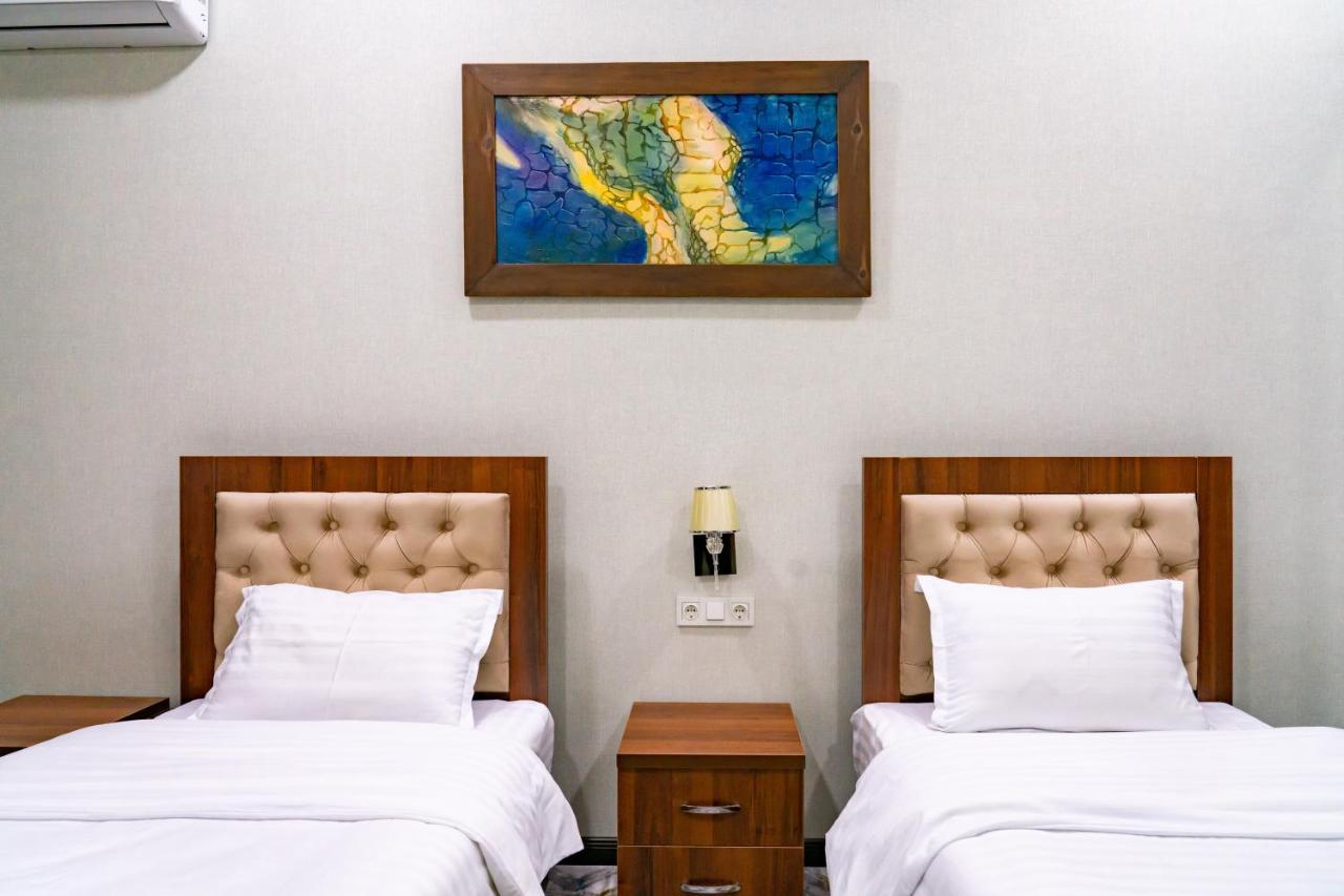 Macan Terrace Hotel Tasken Kültér fotó