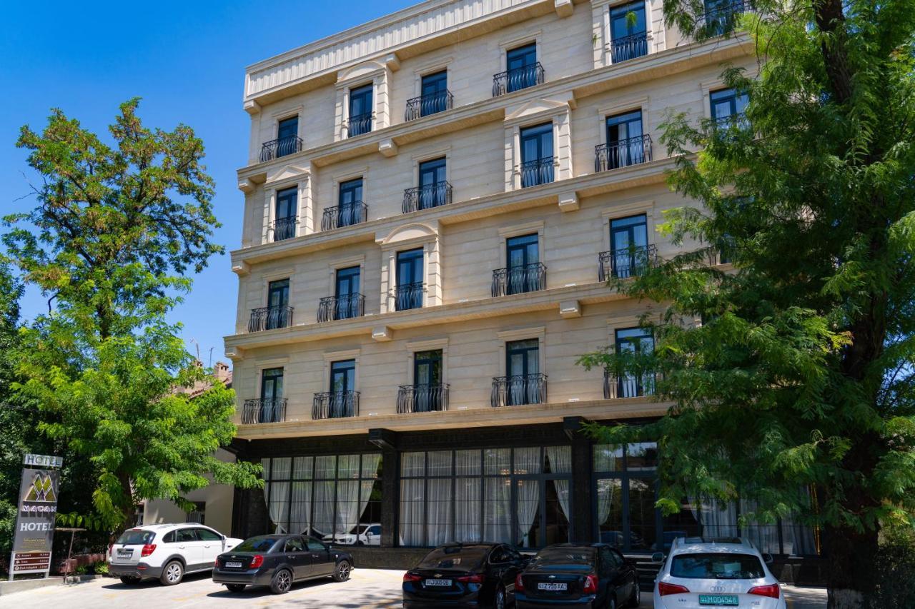 Macan Terrace Hotel Tasken Kültér fotó